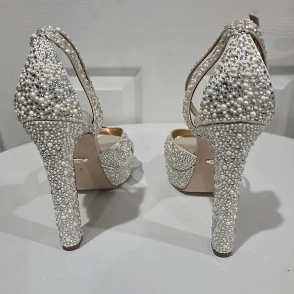 New Badgley Mishcka Plafortm Embellished Sandals - Picture 5 of 8